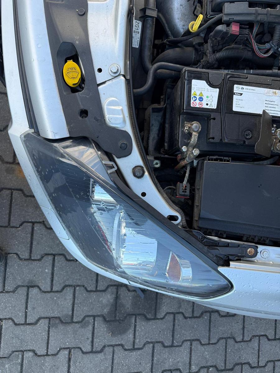 Opel Astra H original Scheinwerfer links Halogen Vorfacelift BJ04